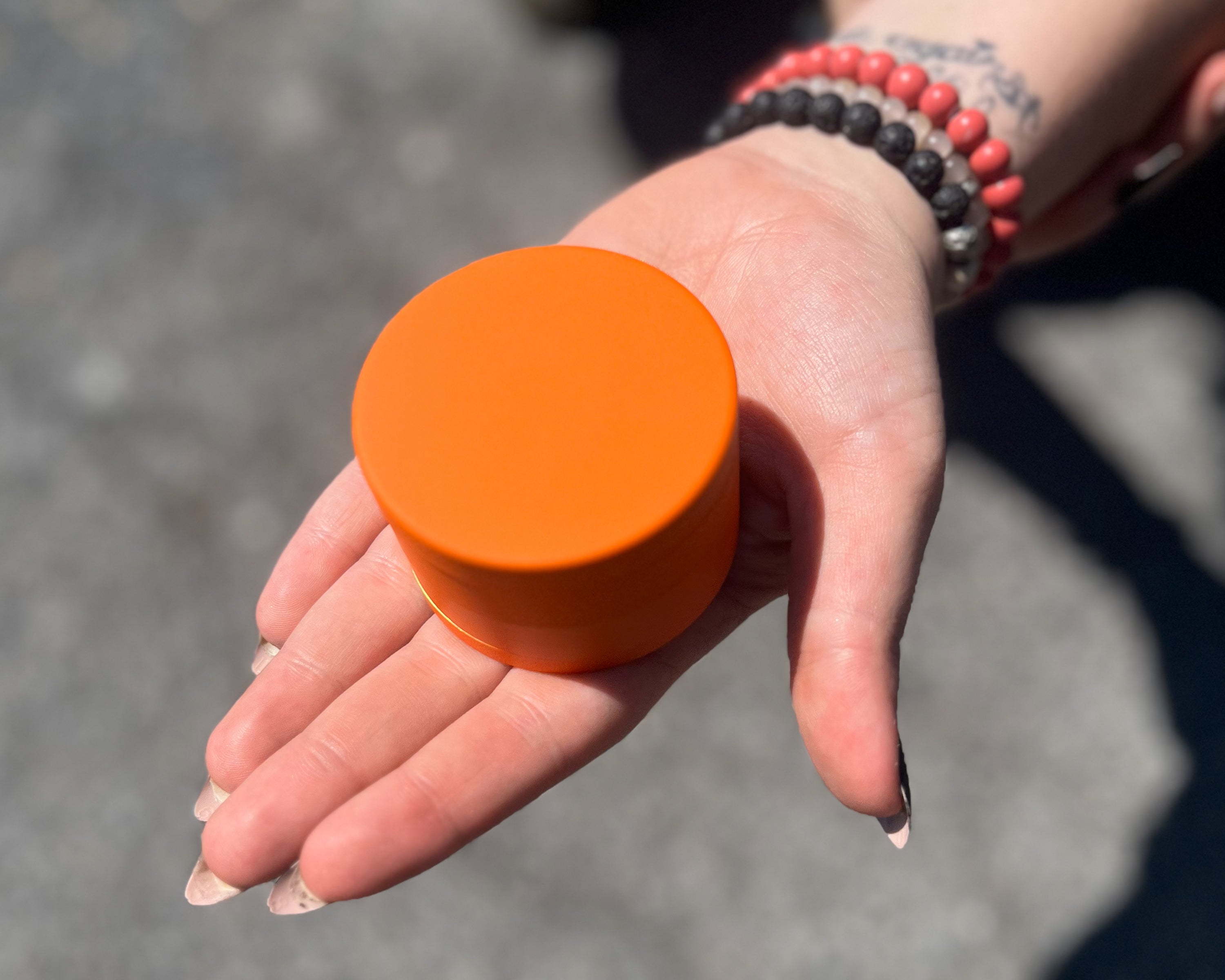  Herb Grinder