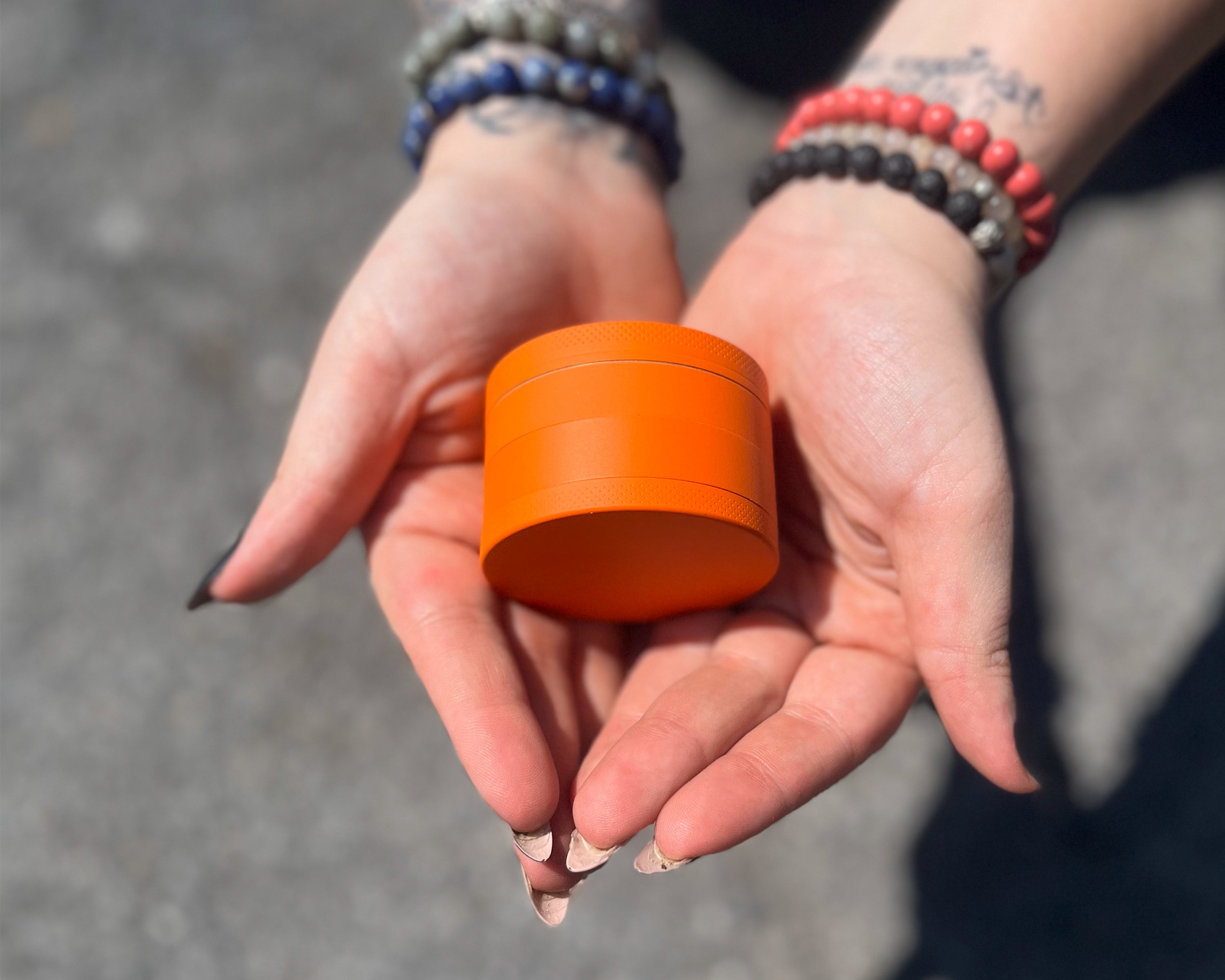  Herb Grinder