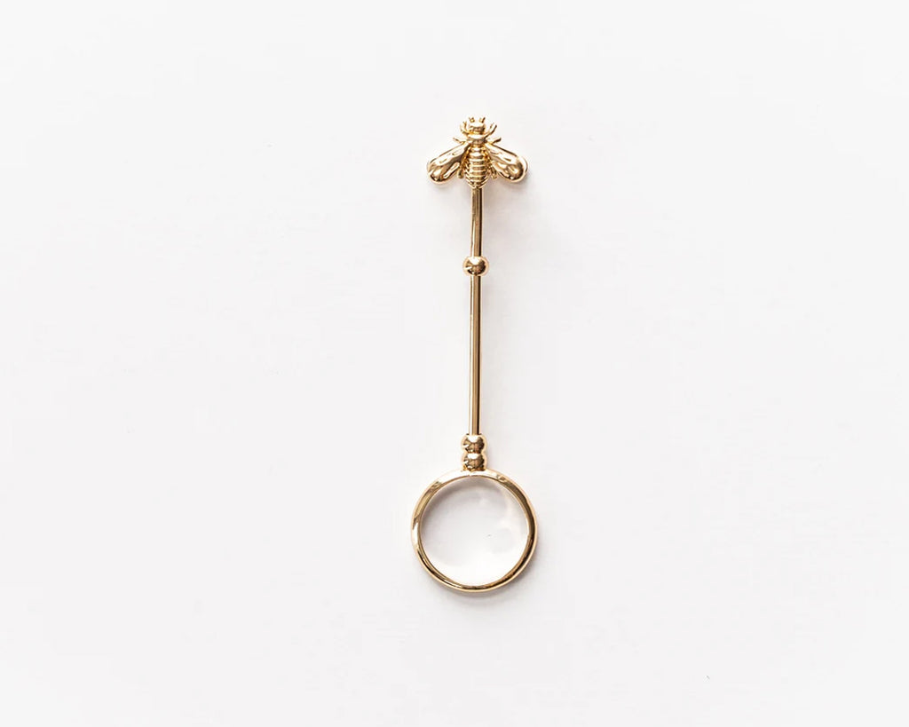 Golden Bee Elegant Boho Chic Cigarette Holder Ring – Fashionable Finger Accessory for Smokers