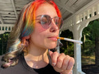 Silver Hand Elegant Boho Chic Cigarette Holder Ring – Fashionable Finger Accessory for Smokers