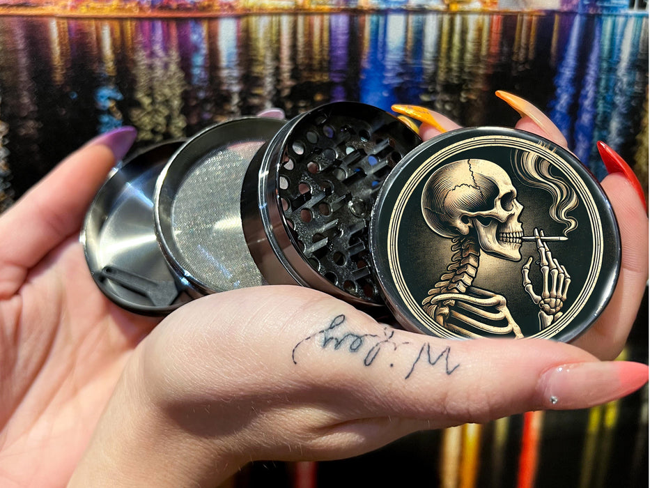 Smoking Skeleton Grinder, Skeleton Herb Grinder, Skeleton Grinder with Catcher, Custom Smoking Skeleton, Extra Large Herb Grinder