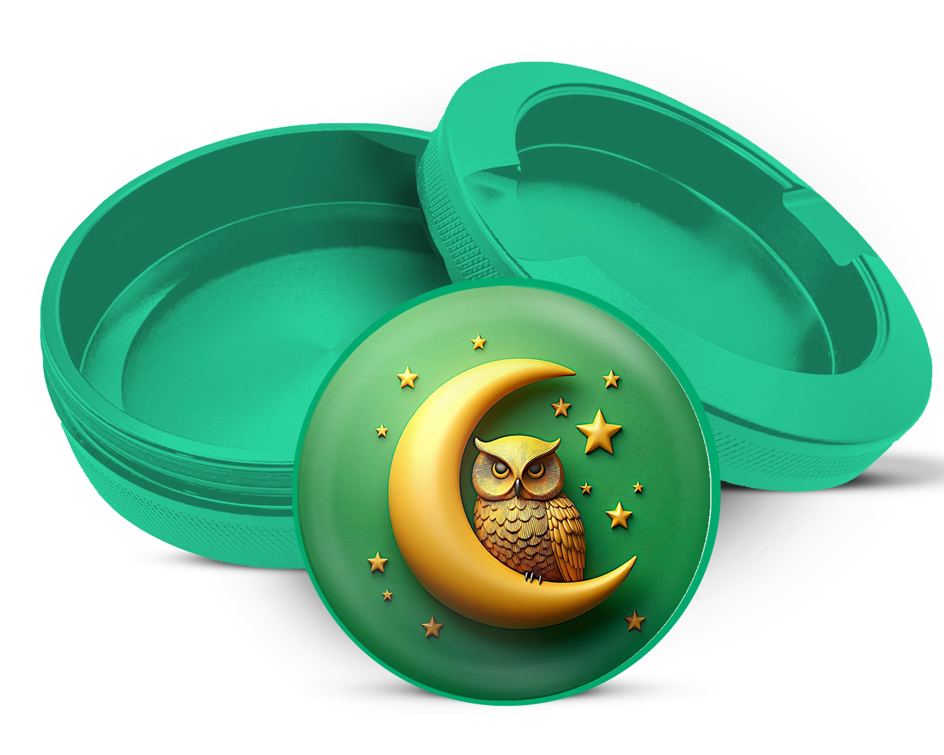 Green Owl Perched On A Golden Moon Snus Storage Case