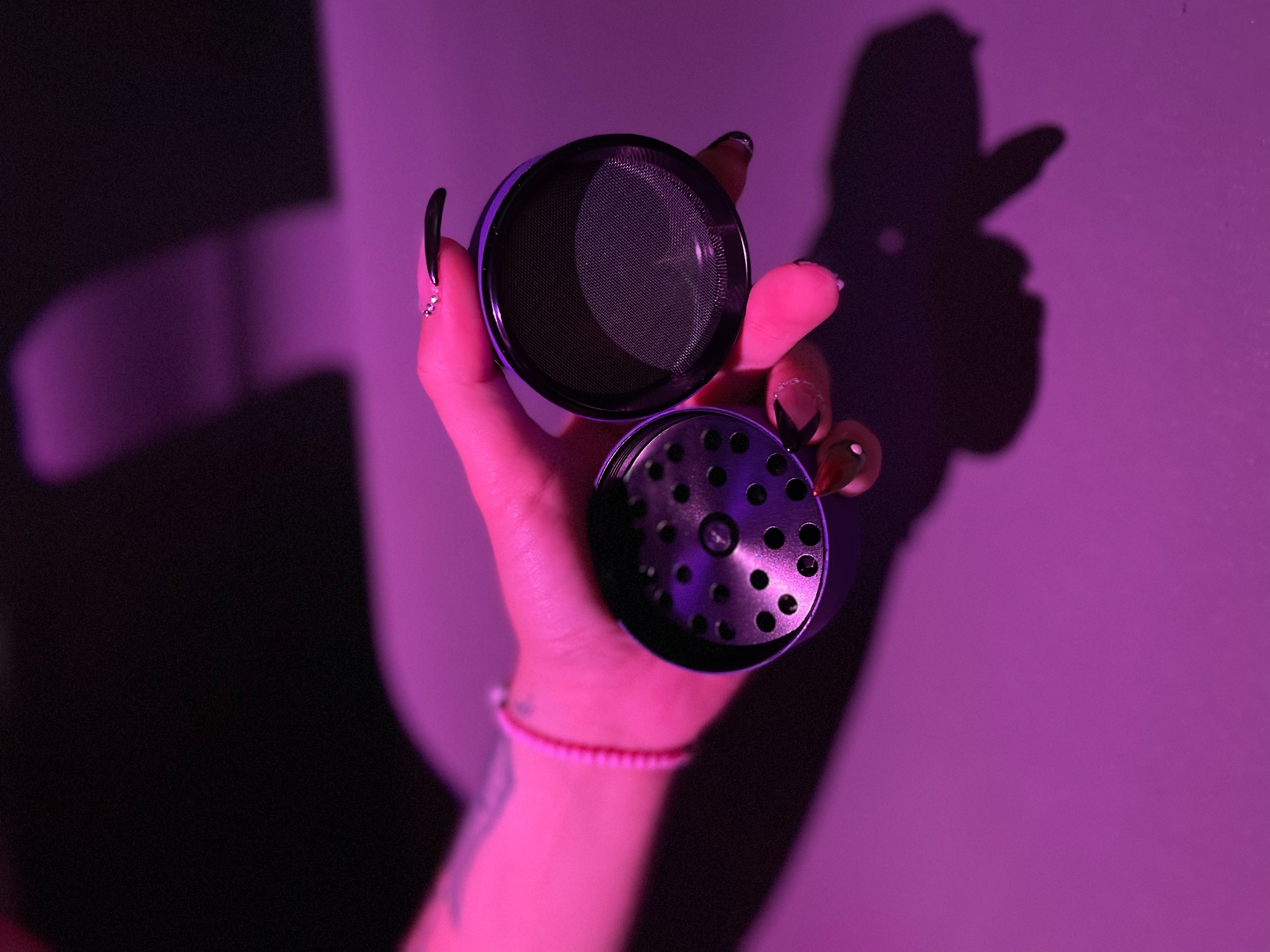  Herb Grinder