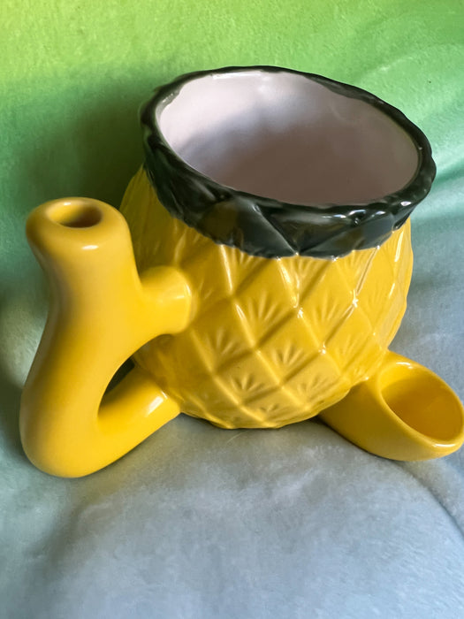 Tropical Pineapple Ceramic Coffee Mug and Pipe – Unique Dual-Use Design for Coffee and Herbs