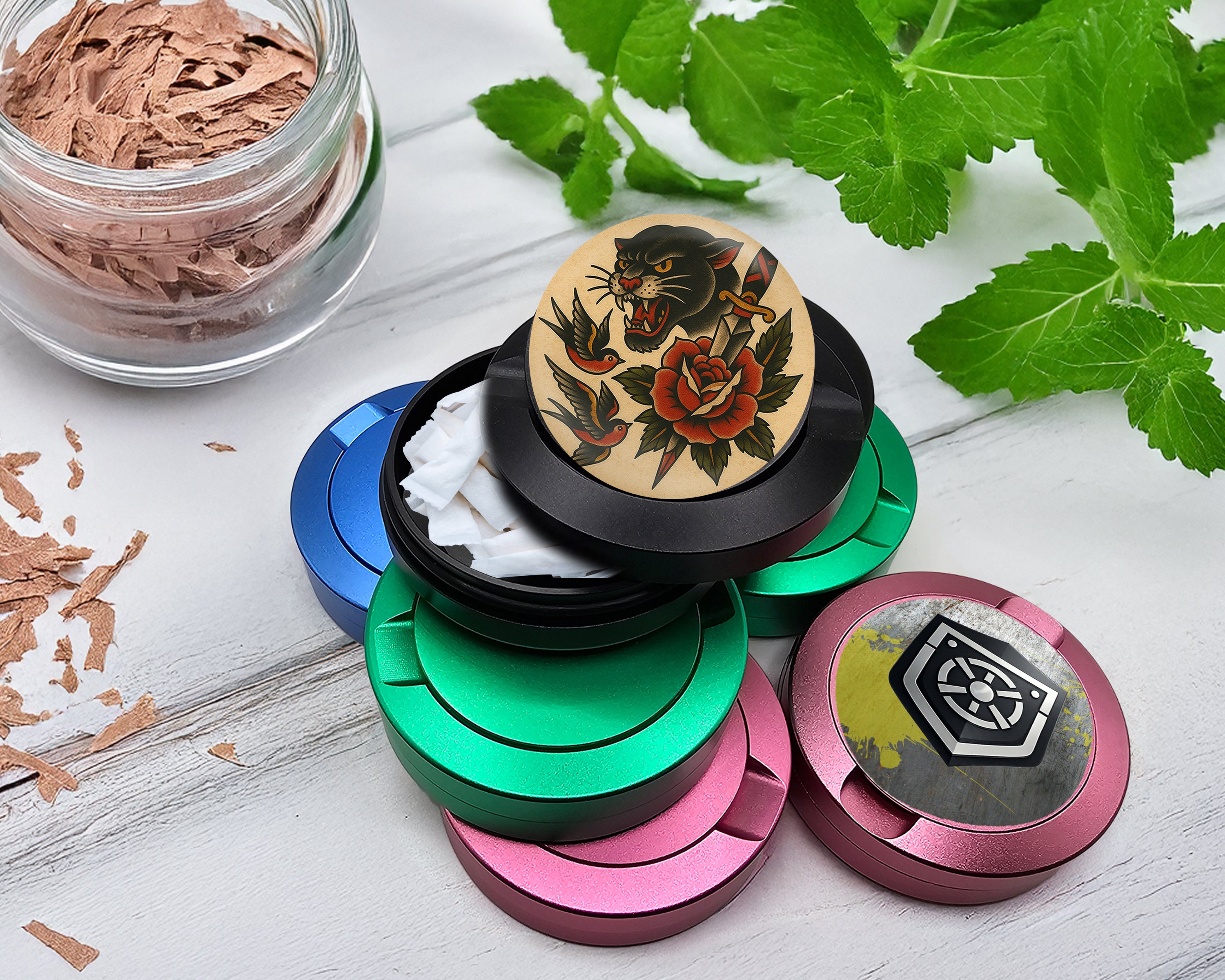Snus Storage Case Classic Skull and Roses Flash Tattoo Design Black
