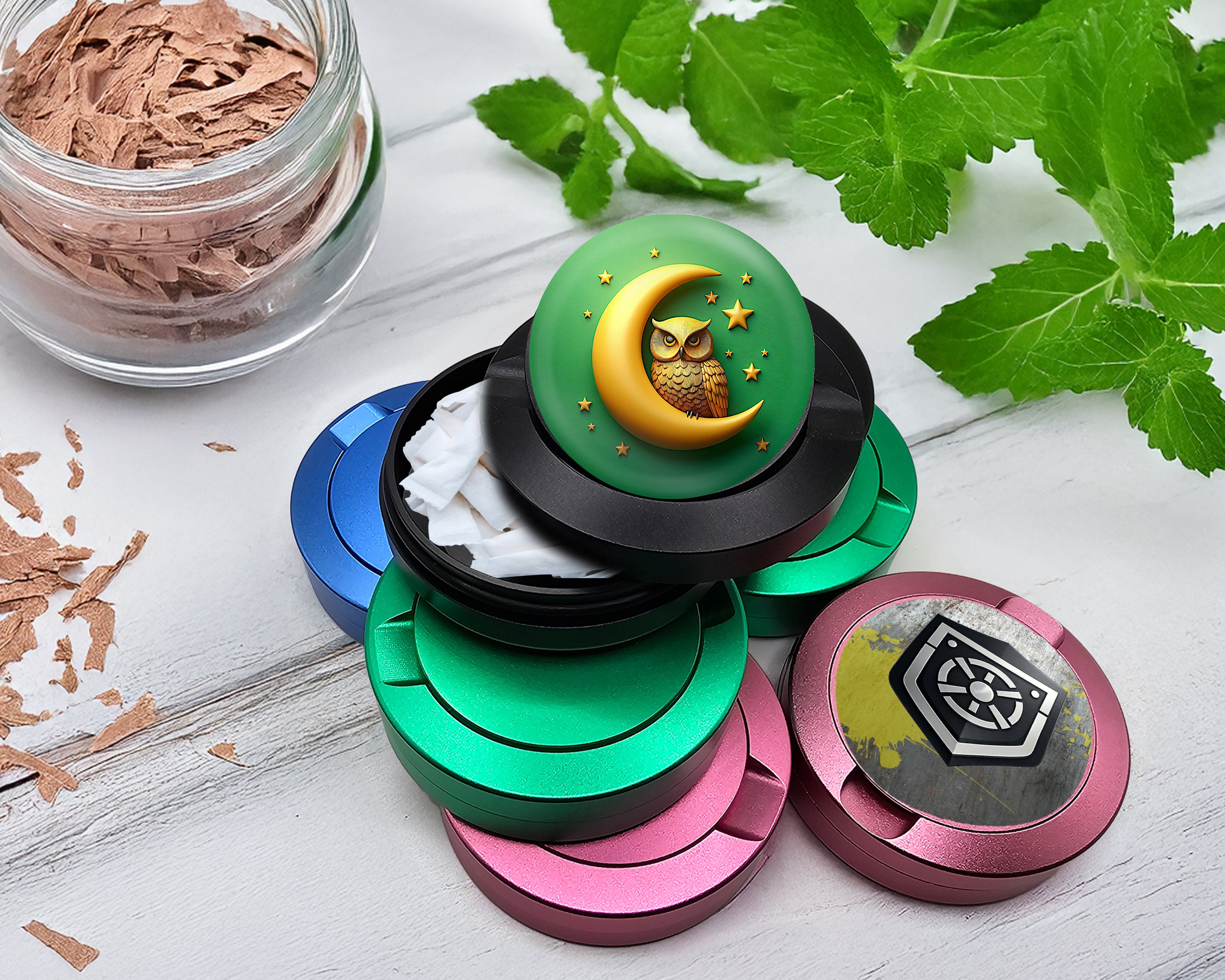 Snus Storage Case Owl Perched On A Golden Moon Black