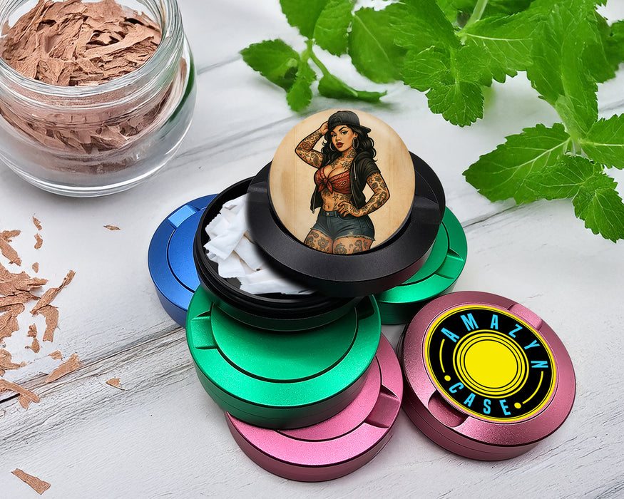 Snus Storage Case Pin-Up Girl with Tattoos Classic Rockabilly Style Black