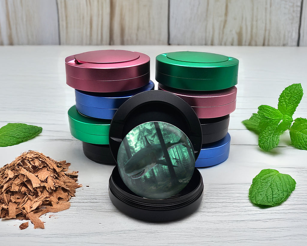 Snus Storage Case Great White Shark in the Forest Black