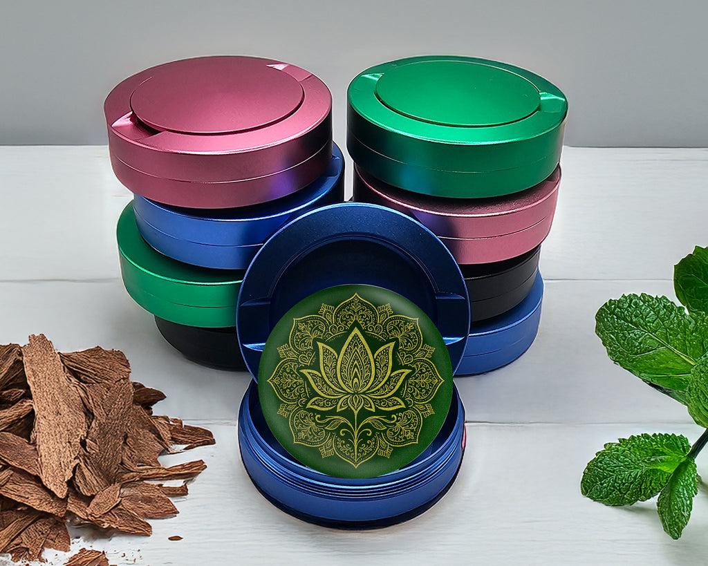 Golden Lotus Blossom Snus Storage Case Blue