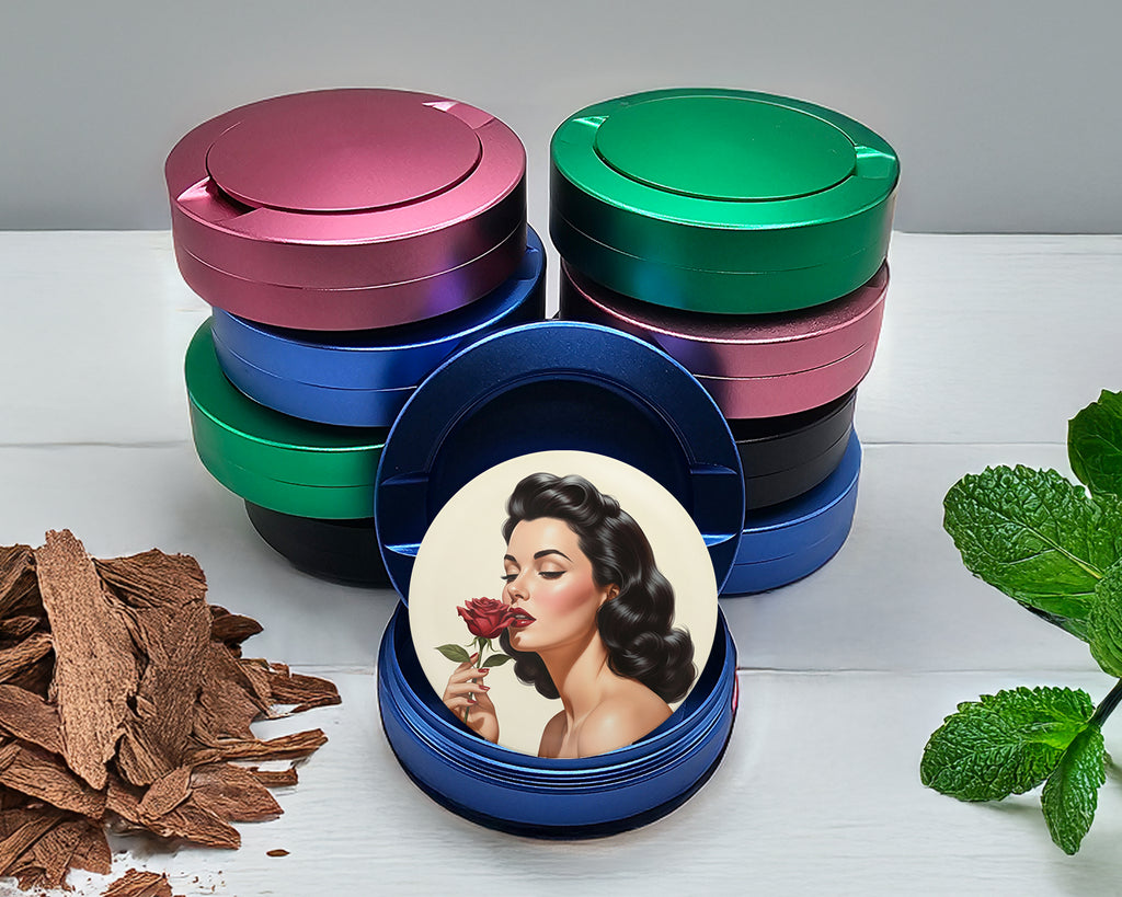 Romantic Retro Rose Beauty Snus Storage Case Blue