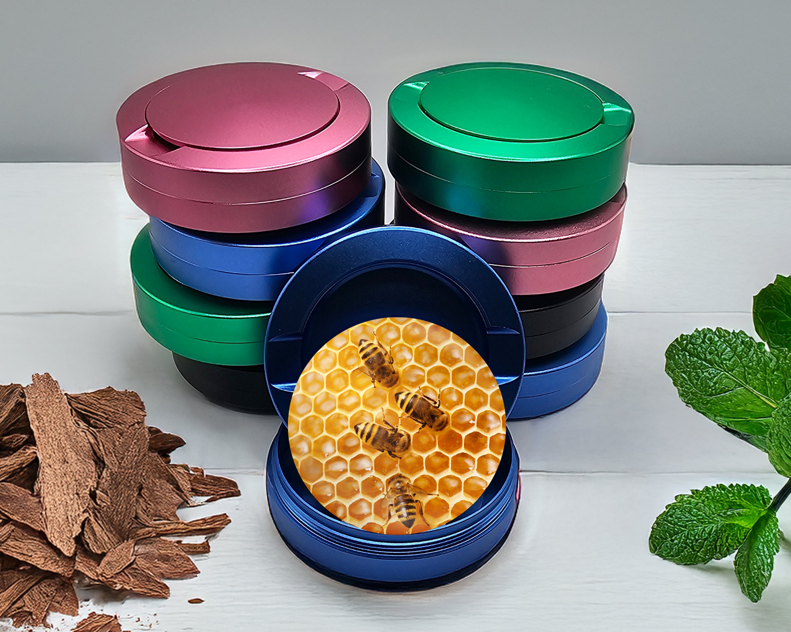 Bees on A Honeycomb Snus Storage Case Blue