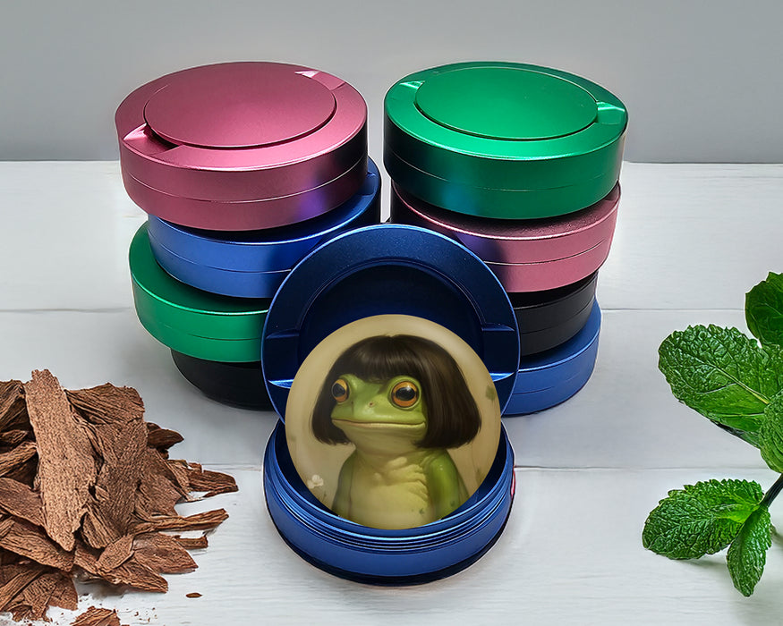 Cute Frog with Bob Haircut Meme Snus Storage Case Blue