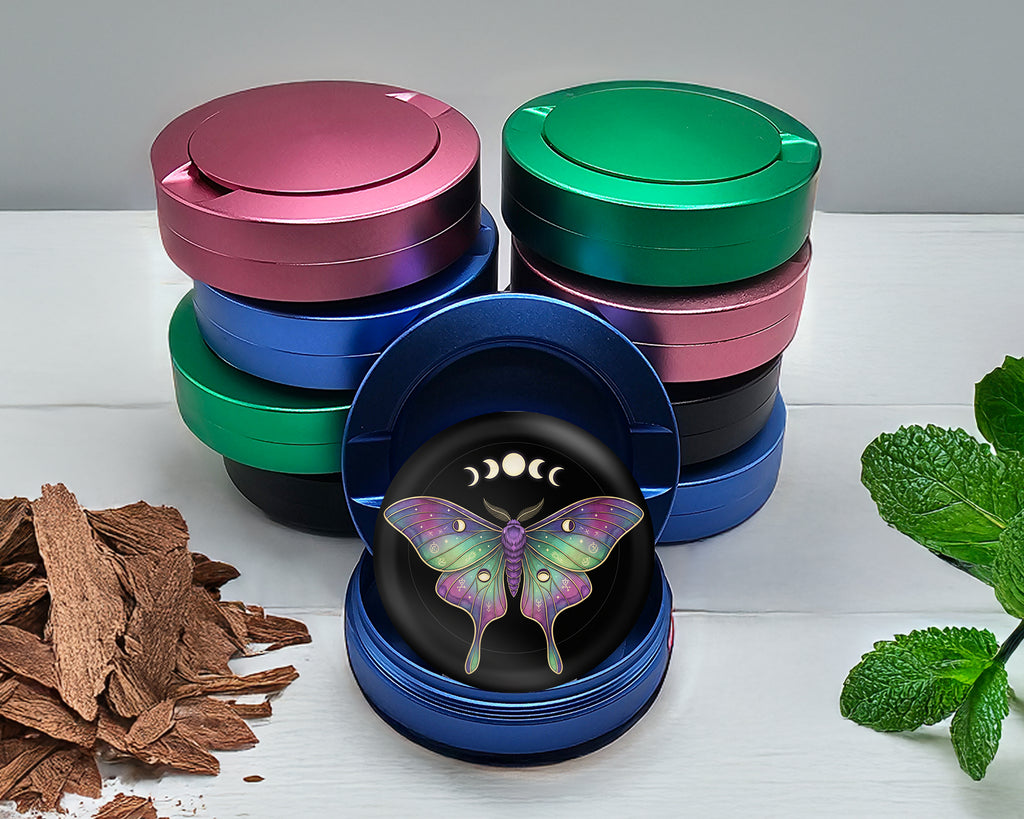 Lunar Phases Cosmic Moth Snus Storage Case Blue