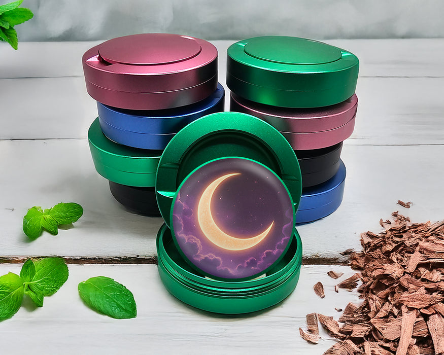 Green Crescent Moon in Dreamy Night Sky Snus Storage Case