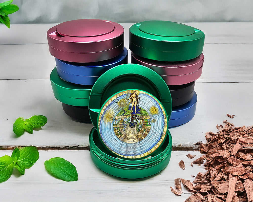 Green Ancient Cosmos Snus Storage Case