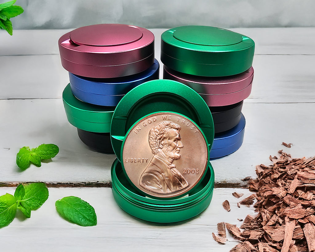Green Penny For Your Thoughts Snus Storage Case