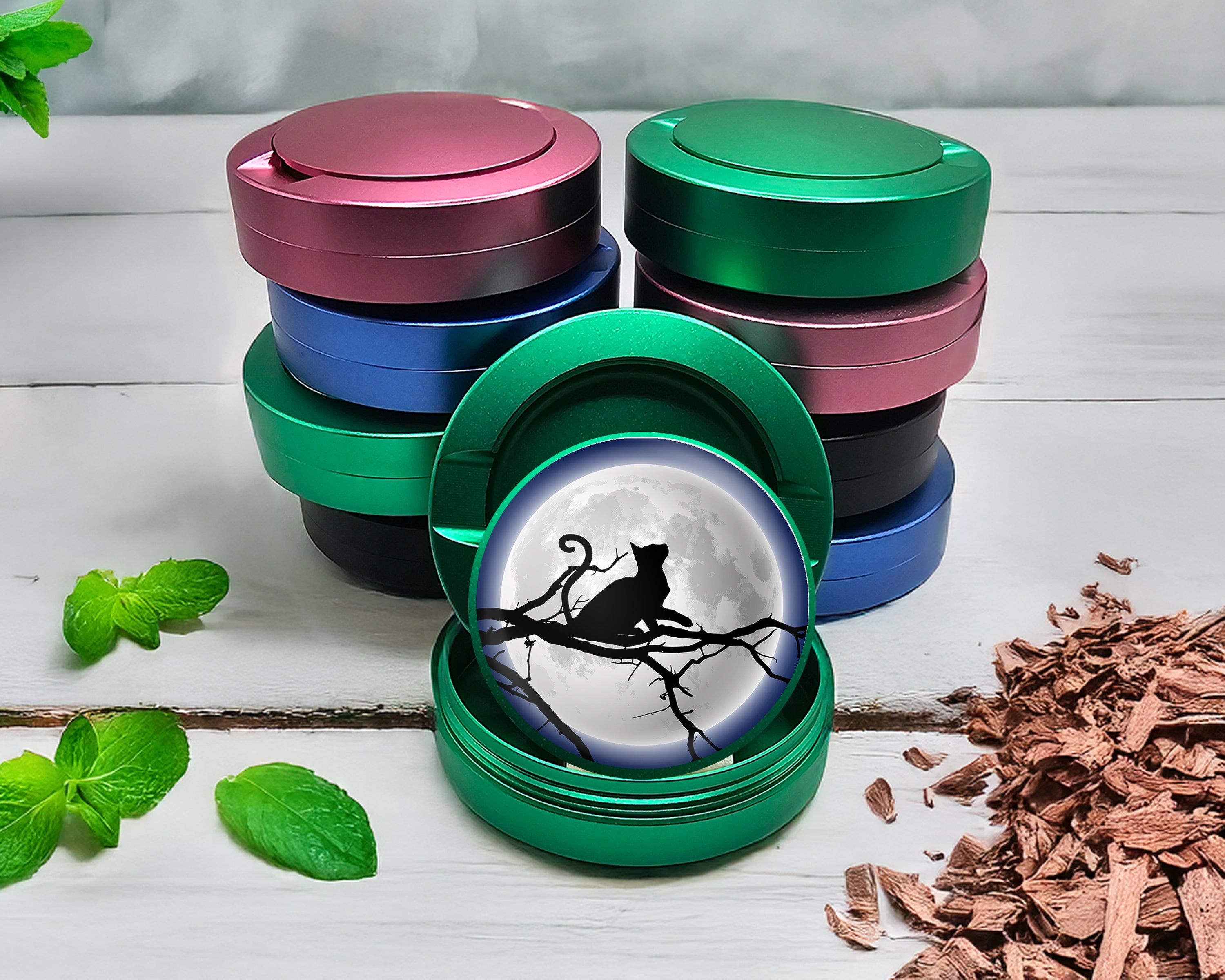 Green Cat With Full Moon Grinder Snus Storage Case