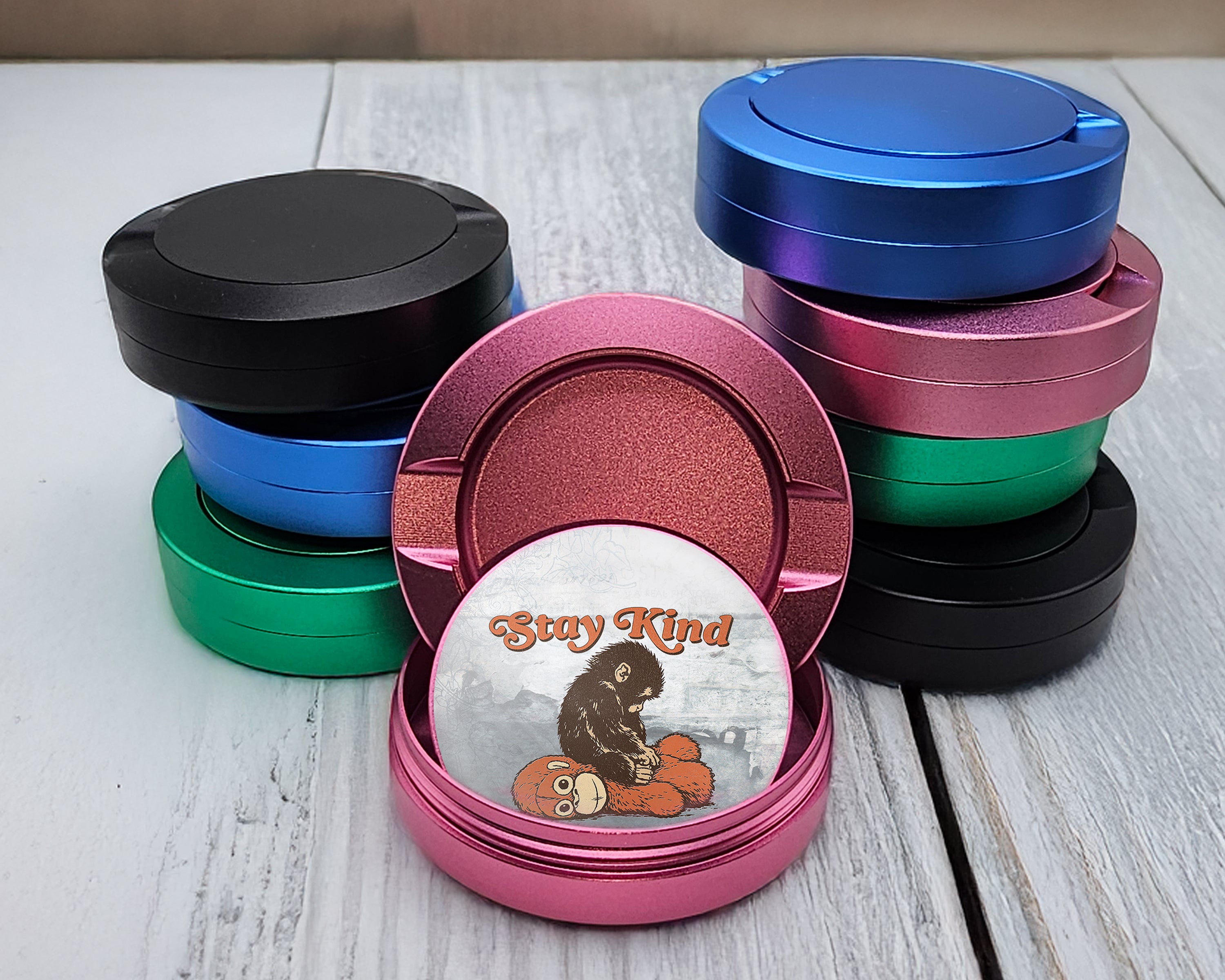 Punch Stay Kind Monkey Snus Storage Case Pink