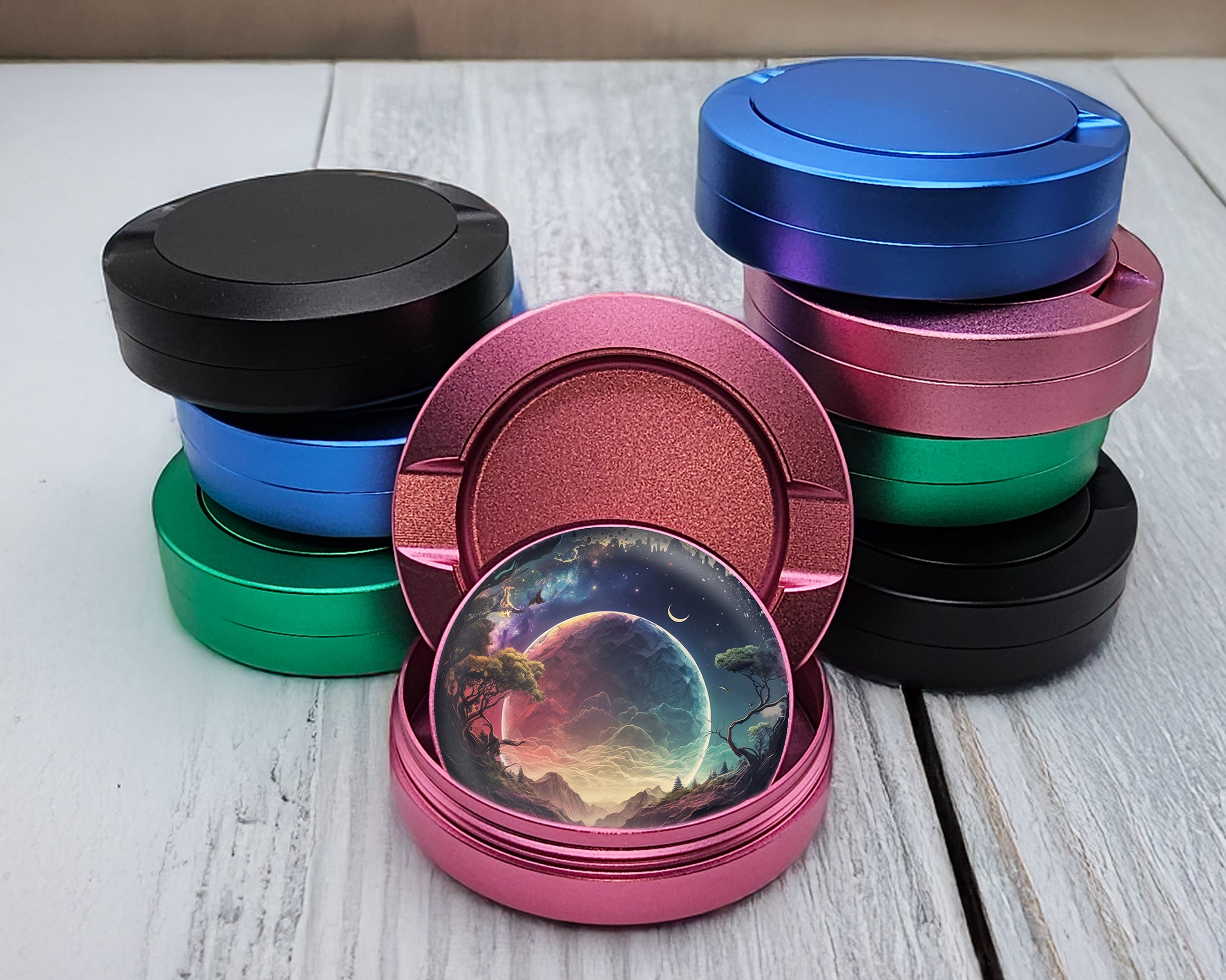 World Within A World Snus Storage Case Pink