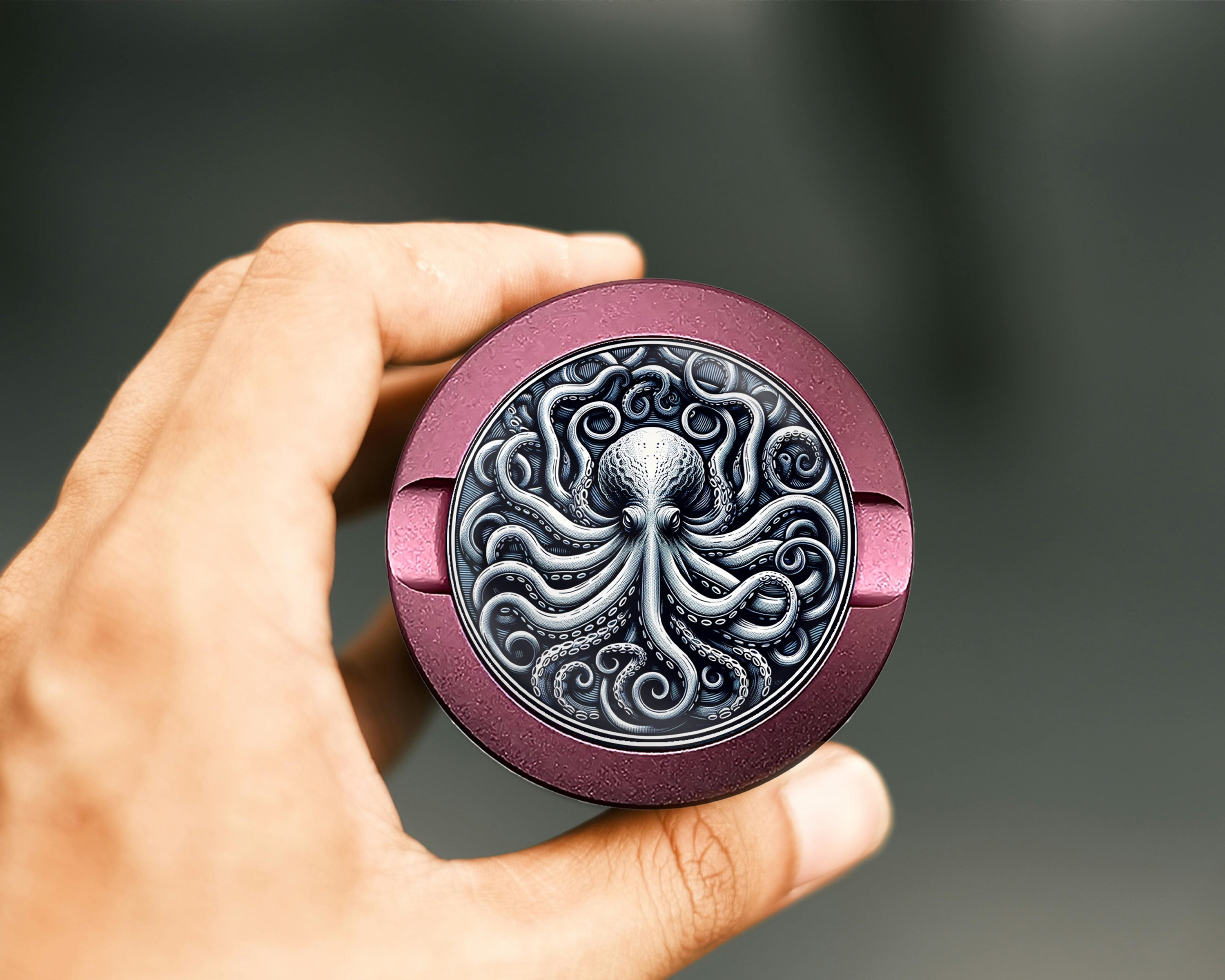 Kraken Octopus Snus Storage Case Pink
