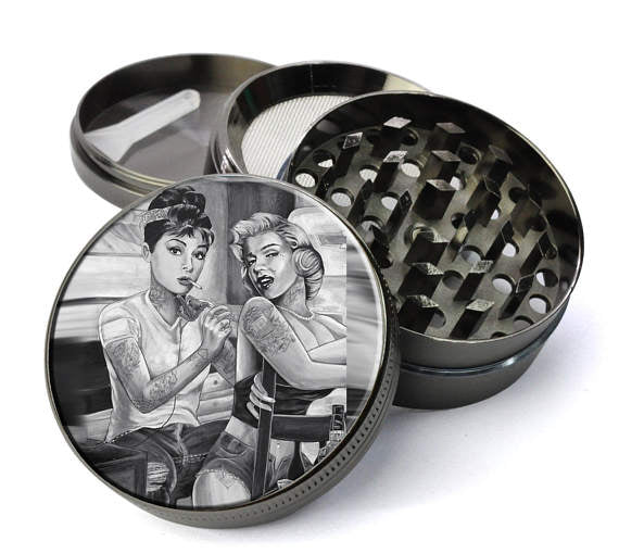 Audrey Hepburn & Marilyn Monroe Tattoo American Classics Large 5 Piece Spice & Herb Grinder With Microfine Mesh Screen